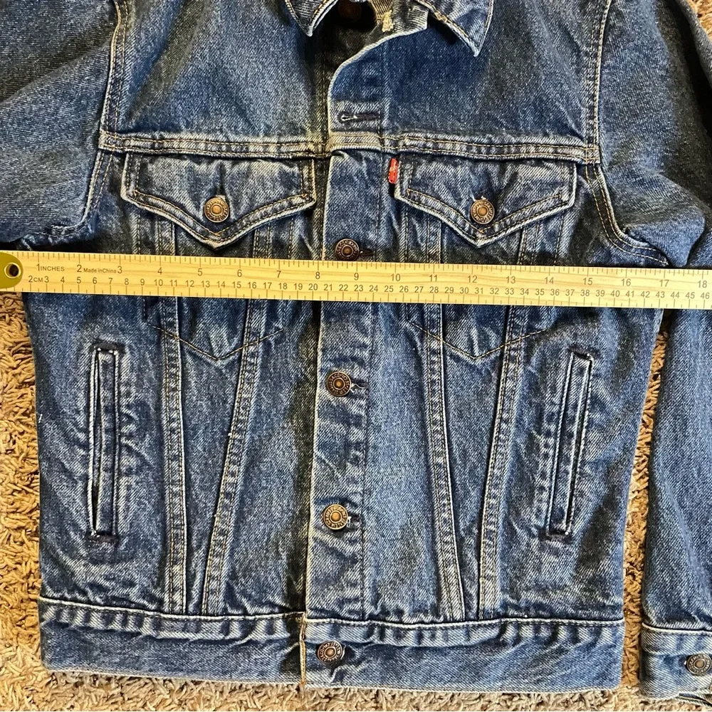 Vintage Boy/Girl Levi’s Medium Wash Denim Jean Jacket Size 16 Made In U.S.A - Picture 9 of 11